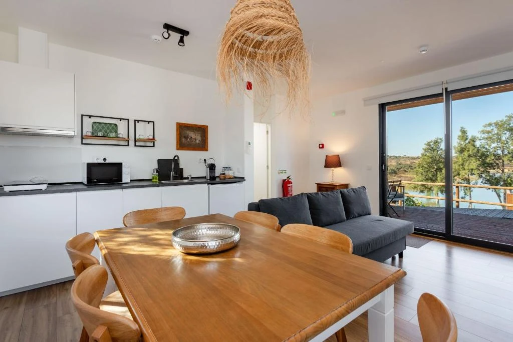 Bungalow dining area with private kitchenette